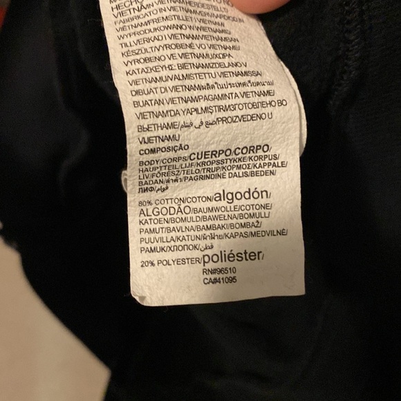 Under Armour Men’s full-zip black hoodie - Picture 7 of 9